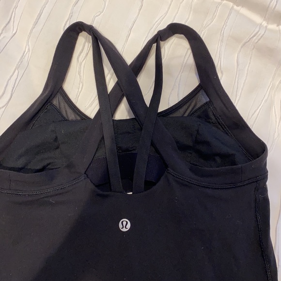 Lululemon black tank - Picture 2 of 3